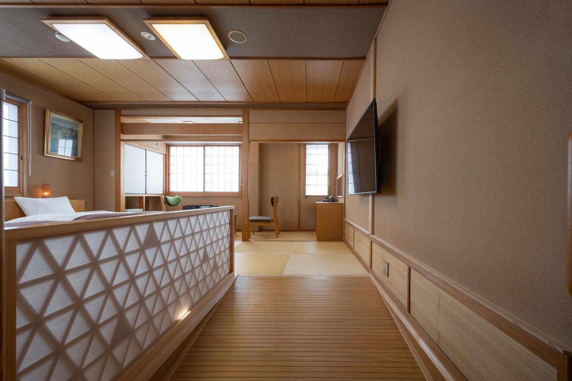 Kifuno Sato Hotel Mimasaka Bagian luar foto